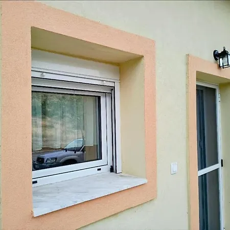 Sun, Sea & Zest, 100M To Beach! Gerakini Exterior photo