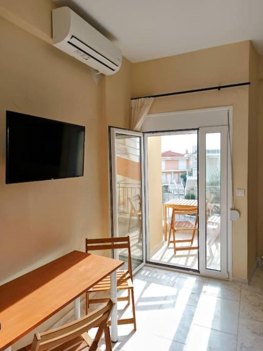 Sun, Sea & Zest, 100m To Beach! Apartment *